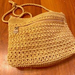 Small , Raffia bag. Natural color. 10x7”